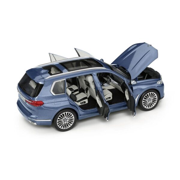 80435A51987-3 BMW X7 Miniature Model Car 1:18 - Blue