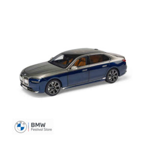 80435B54CC7 BMW Miniature i7 G70 Model Car 1:18 - Oxide Grey Blue